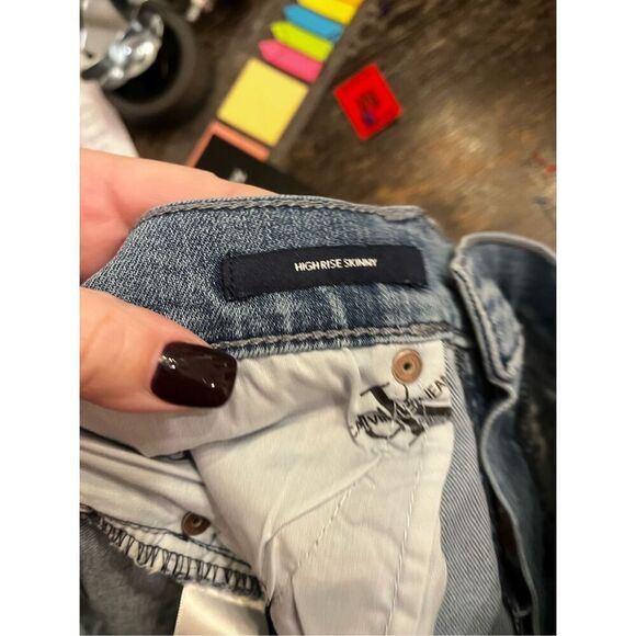 Calvin Klein High Rise Skinny Jeans in Ice Blue sz 10 NWT - Picture 11 of 12